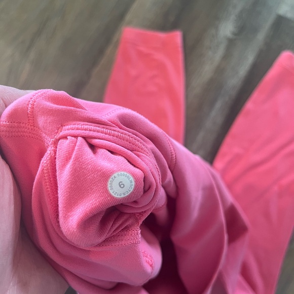 Lululemon align legging 25’ - Picture 3 of 3